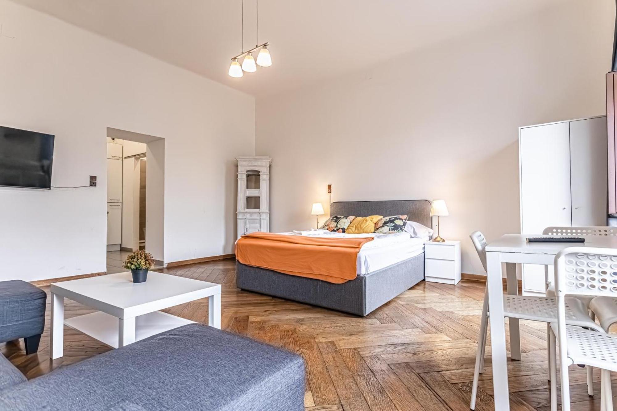 Gorgeous 1Br Apt Near Akh Hospital Wina Bagian luar foto